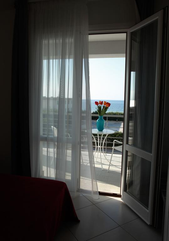 Brezza Di Grecale Aparthotel Τράπανι Δωμάτιο φωτογραφία