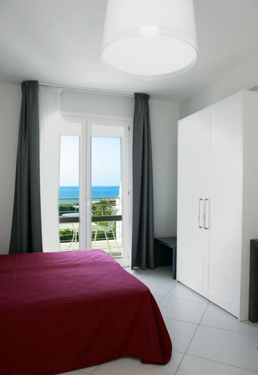 Brezza Di Grecale Aparthotel Τράπανι Δωμάτιο φωτογραφία